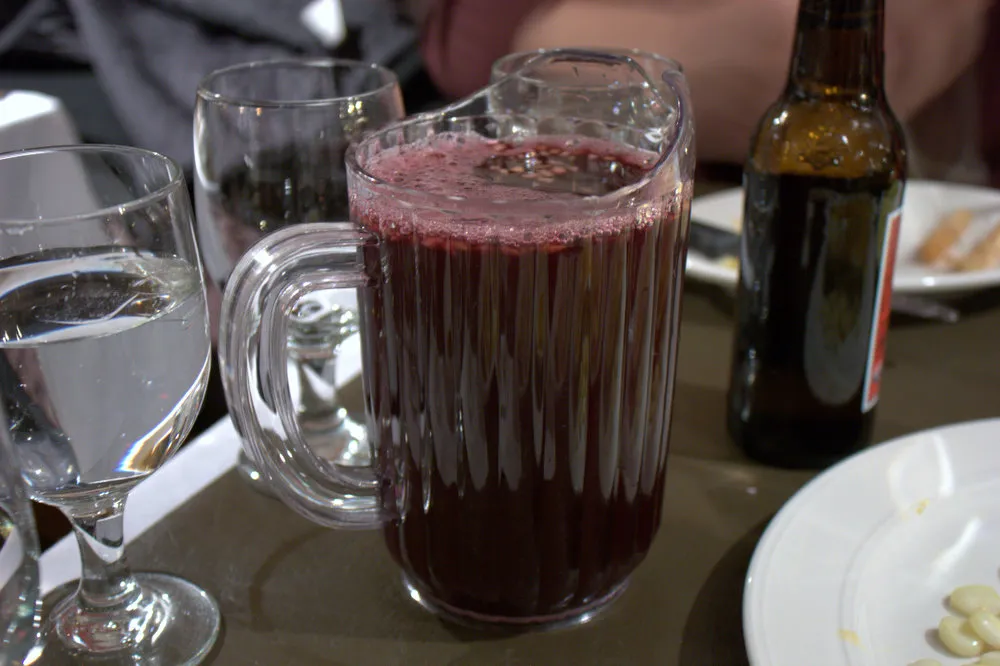 Jarra de chicha morada